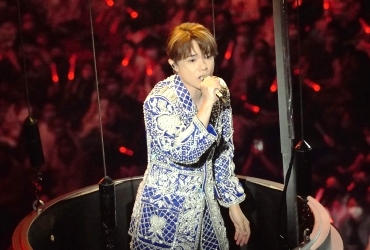 Hins Cheung